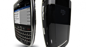 Sprint launches BlackBerry Tour without camera